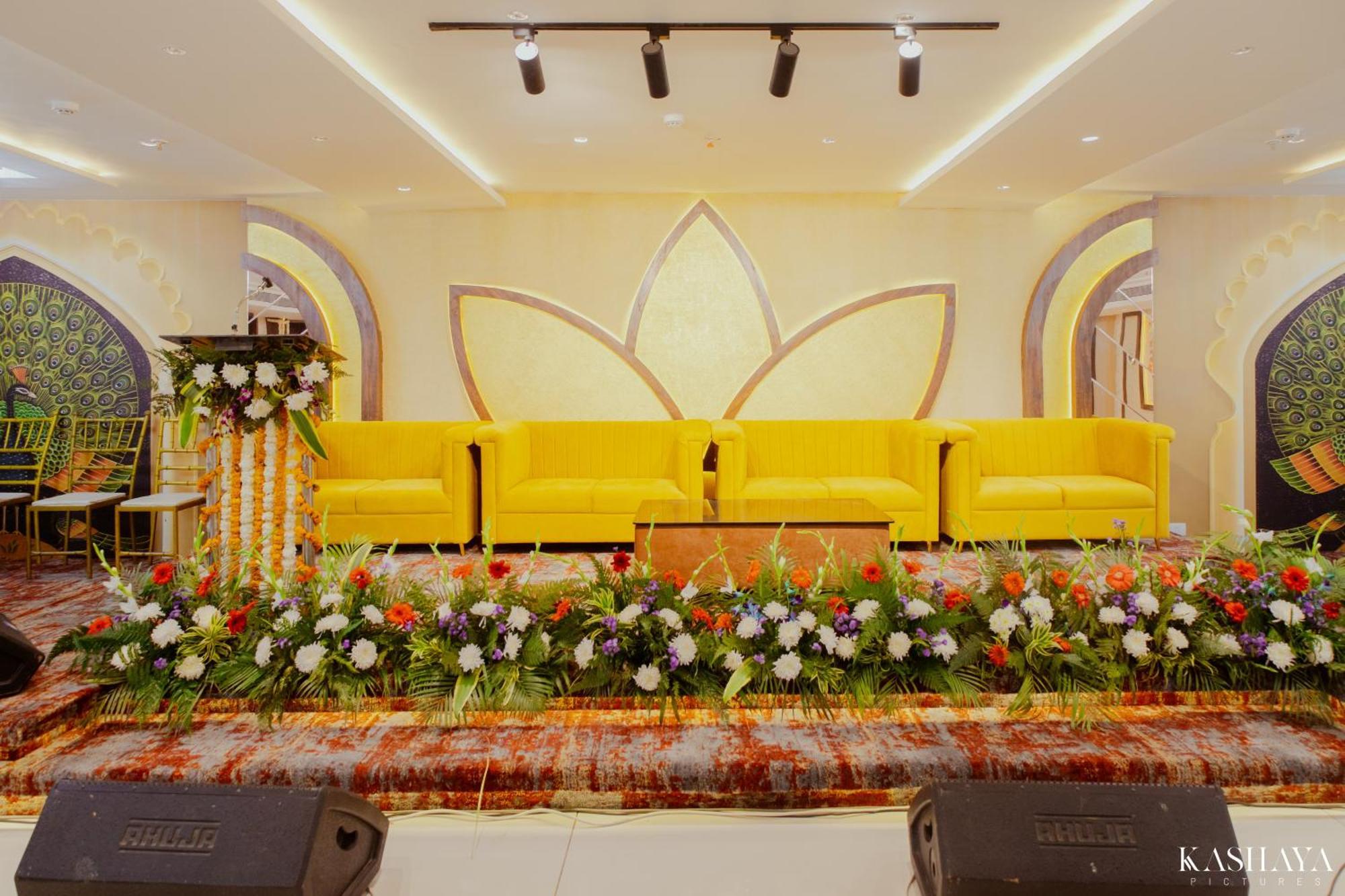 Hotel Ratan Mahal Datia Εξωτερικό φωτογραφία